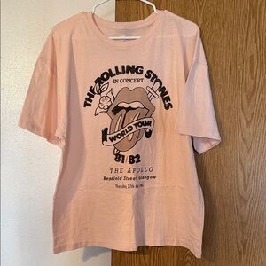 Rolling Stones women’s Pink Graphic T-Shirt